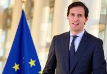 Comissário Europeu Wopke Hoekstra debate em Lisboa a transição para energias limpas e a competitividade da UE