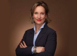 Cornelia Taylor é nova chefe da Missão de Aconselhamento da União Europeia na Ucrânia Cornelia Taylor é nova chefe da Missão de Aconselhamento da União Europeia na Ucrânia