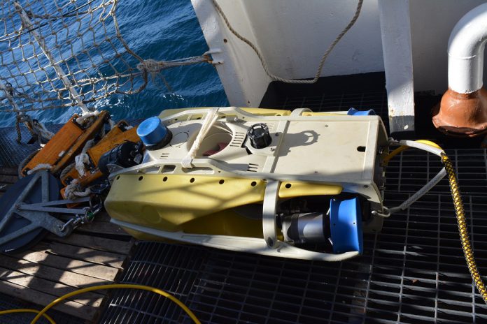 ROV, veículo subaquático em operação de recolha de imagens da embarcação de pesca afundada ao largo da costa da Figueira da Foz